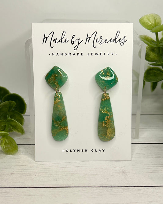 Emerald drop earring